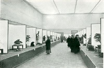 Auf der zweiten Kokufu-Bonsaiausstellung im Dezember 1934